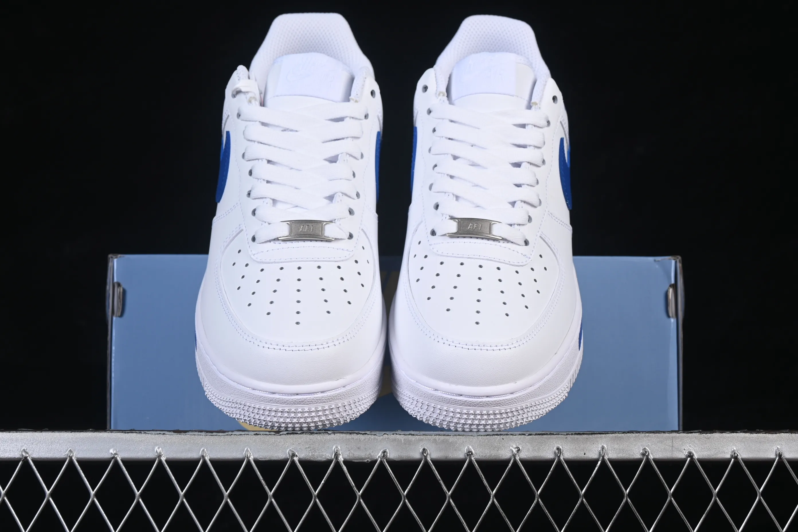 All categories Nk Air Force 1 Air Force series Nk Air Force 1 Low Air Force low-top Nike Air Force 1'07 Low Two-dimensional theme Air Force 1 low-top casual sneakers ZH0316-141